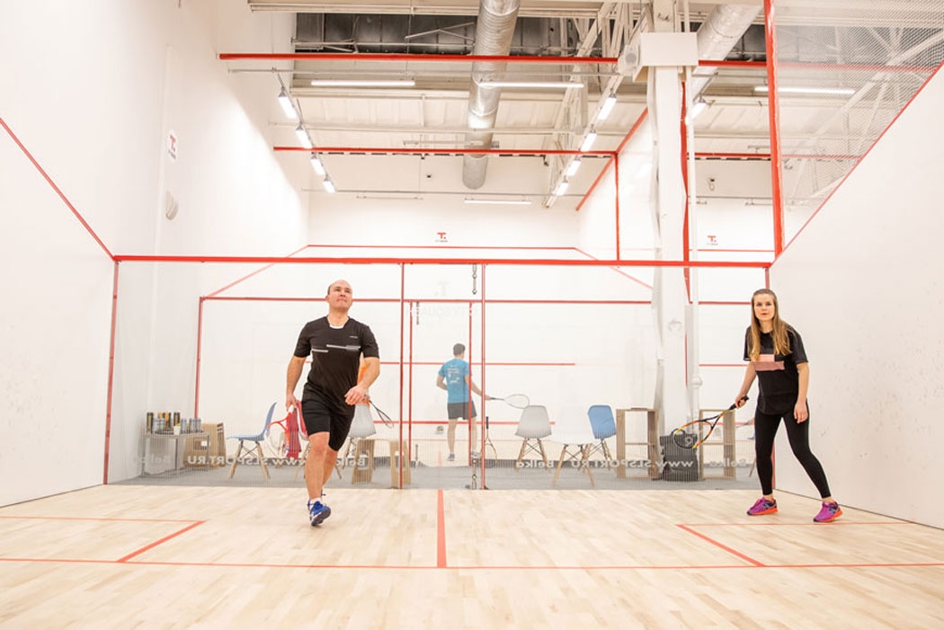 Сотрудники «МОСКВА-СОКОЛ» провели тест-драйв на новой спортивной площадке – в клубе City Squash