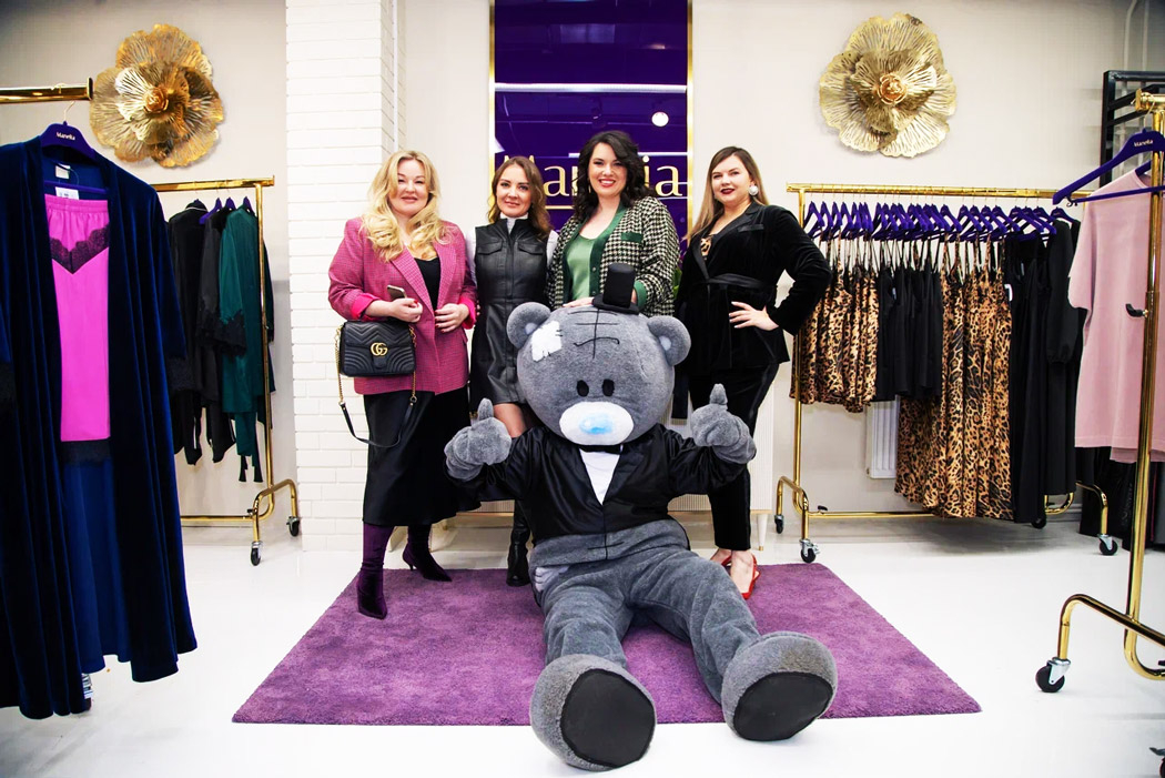В Галерее «Москва-Сокол» прошел модный показ магазина женской plus size одежды Dress by US