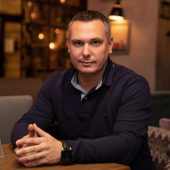 Михаил Мешков